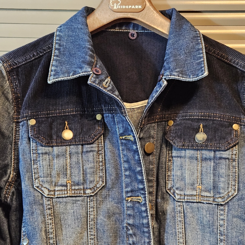 Preloved Size 12 one-off designer jeans jacket fr. sample sale. Corduroy & denim - Picture 10 of 14